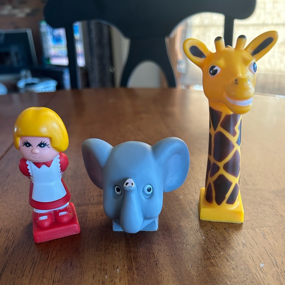 Vintage Tyco Super Blocks Figures